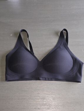 24 - T.J.Maxx Black Moulded Wireless Comfort Bra